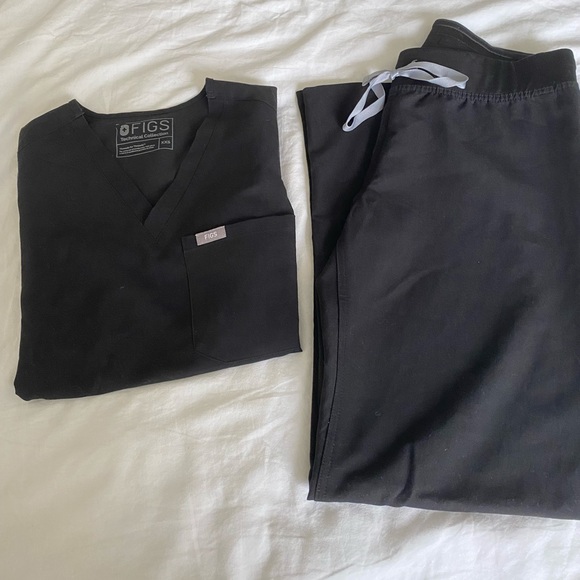 FIGS - Picture 1 of 3